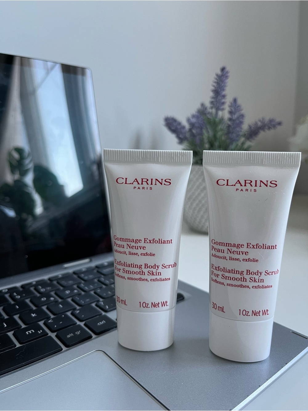 Clarins Exfoliating Body Scrub - 30ml*2